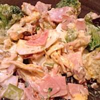 Sałatka brokułowo - jajeczna