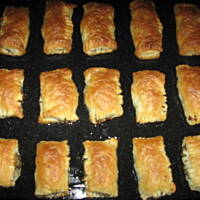 paszteciki z ciasta francuskiego