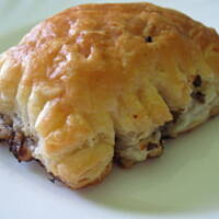 paszteciki z ciasta francuskiego