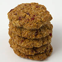 Ciasteczka owsiane z otrębami i żurawiną