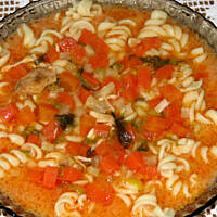 Zupa pomidorowa z makaronem