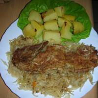 Kotlety schabowe pieczone z kapustą - na leniwy obiad