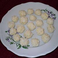 Domowe kuleczki Rafaello