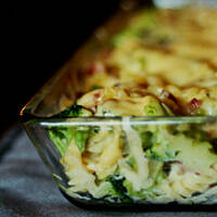 Boska zapiekanka z brokułami.