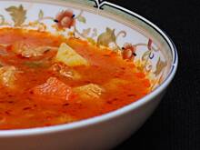 Fot. bing_translator, Goulash soup - Gulyas Leves