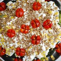 Brokuły z fetą i kukurydzą