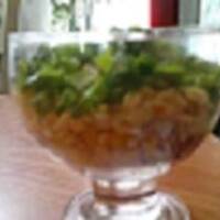 Szybka i łatwa sałatka warstwowa