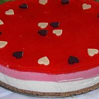 Sernik na zimno na ciastkowym spodzie