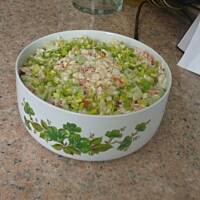 sałatka z makaronem w gwiazdki