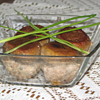 Pieczarki faszerowane mięsem mielonym