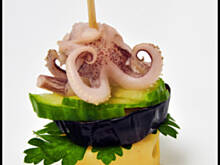 Fot. lazyeye, Koreczki  z ośmiorniczką