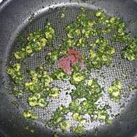 Spaghetti ze szpinakiem i krewetkami