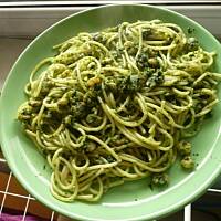 Spaghetti ze szpinakiem i krewetkami