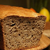 Chleb orkiszowy smakosi