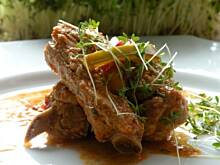 Fot. bbetty, Żeberka w kolorowej papryce z rzeżuchą