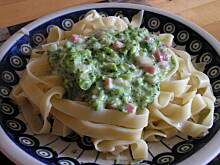 Fot. sunny, Makaron z lekkim sosem brokułowym