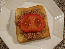 Fot. Rotell, Grzanki z tuńczykiem