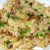 Kluski łyżką kładzione