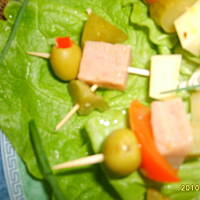 Nie tylko "ludzkie" koreczki z sosem tatarskim