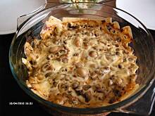 Fot. Mloda, Zapiekanka z piersi kurczaka z pieczarkami