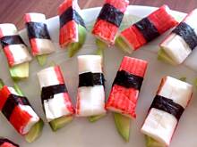 Fot. PaniMISIOWA, SUSHI Krab z Awokado