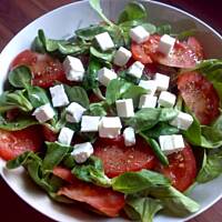 Sałatka z roszponki z serem feta