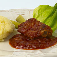 Żeberka w słodko-kwaśnym sosie pomidorowym