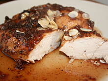 Fot. kasiul_a, Słodziutka pierś w sosie śliwkowym z rodzynkami i migdałami kasiuli