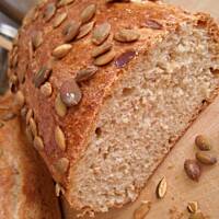 Chlebek domowy z pestkami dyni