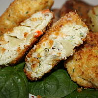 Drobiowo ziemniaczane kotlety  z cebulą musztardą i majonezem kasiuli