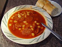 Fot. alhena, Cocido madrileño (gulasz madrycki)