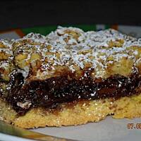 Półkruche ciasto z nutellą i ciasteczkami amaretto.