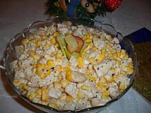 Fot. niebieska różyczka, Sałatka sylwestrowa tropikalna