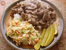 Fot. msewka, Wątróbka drobiowa z pieczarkami w sosie.