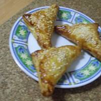 Pierożki francuskie z tuńczykiem.