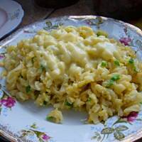 Makaron  z serem i jajkami