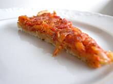 Fot. Anovi, Tarta z cebulą