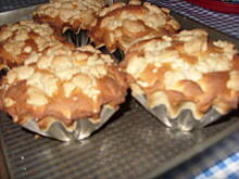 Fot. OwocowaSałateczka, Babeczki drożdżowe pszenno-żytnie z jabłkowym nadzieniem