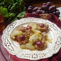 Schab w jabłkach i winogronach