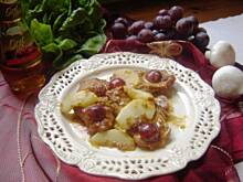 Fot. eNka, Schab w jabłkach i winogronach