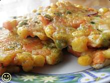 Fot. msewka, Racuszki z surimi i warzywami.