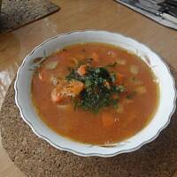 Pomidorowa z soczewicą.