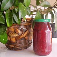 Sałatka z buraków (na zimę-do słoików).