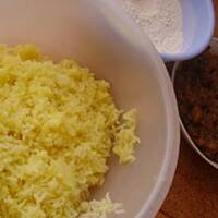 Kotlety ziemniaczane z nadzieniem.