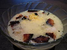 Fot. joaska30, cebulowa z grzankami i serem