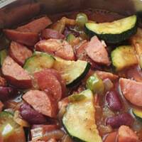 Potrawka jednogarnkowa.