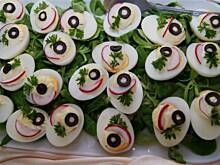 Fot. niebieska-różyczka, Mrugające jajka na roszponkowej łące