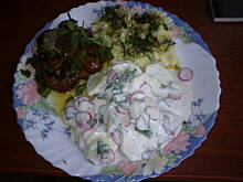 Fot. Kolorowa75, mizeria z rzodkiewką