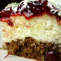 Tort orzechowo-migdałowy