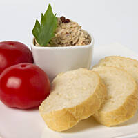 Pasta z pstrąga z czerwonym pieprzem